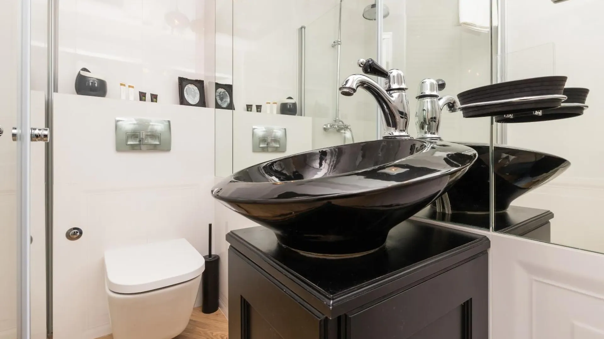 Apartments Tartaczna 2 - Gdansk Old Town By Noclegi Renters Poland